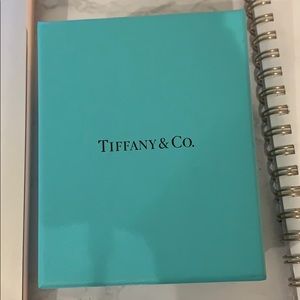 Return to Tiffany medium heart tag w key pendant